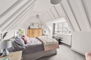 Photo 16- click for photo gallery